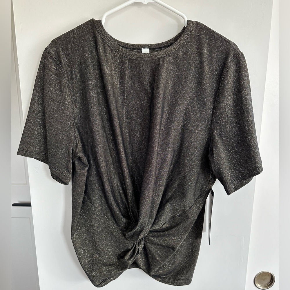 NWT Lululemon Special Edition Crescent T-Shirt *Spark Size 10
